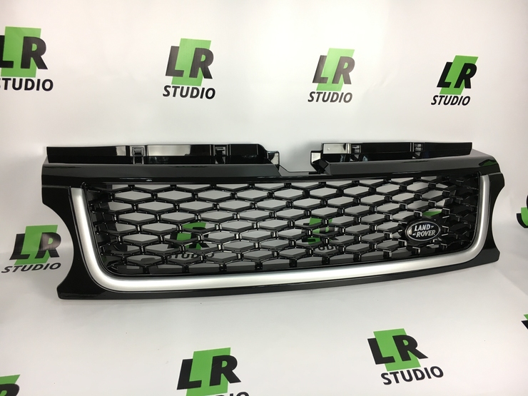 Решетка Range Rover Sport 2010-2012 черная с серой полосой