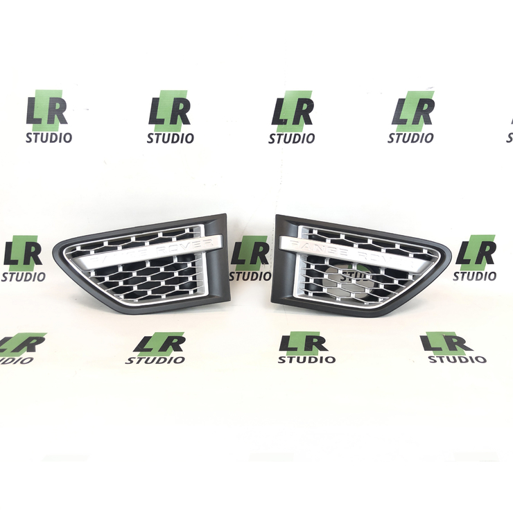 Решетки крыльев жабры Range Rover Sport 2010-2012 графит с надписью RANGE ROVER
