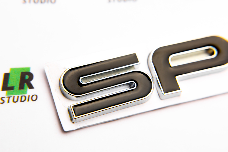 Шильдик ( Эмблема ) Range Rover Sport 