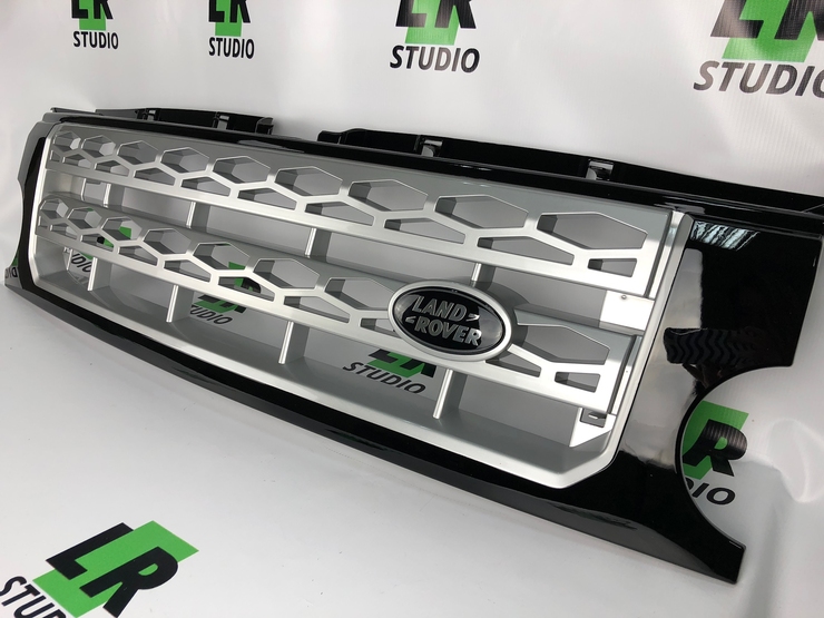Решетка Land Rover Discovery 3 черная с серой сеткой