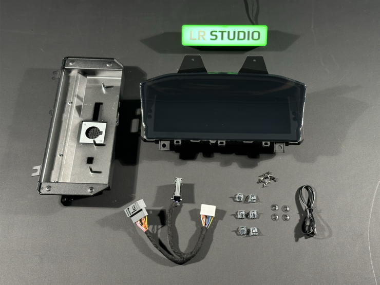Приборная панель Range Rover qled 12.3