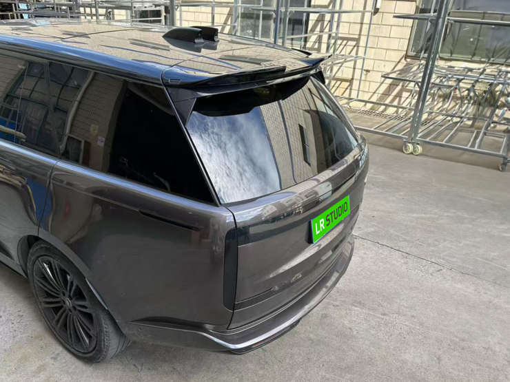 Спойлер крышки багажника Range Rover L460
