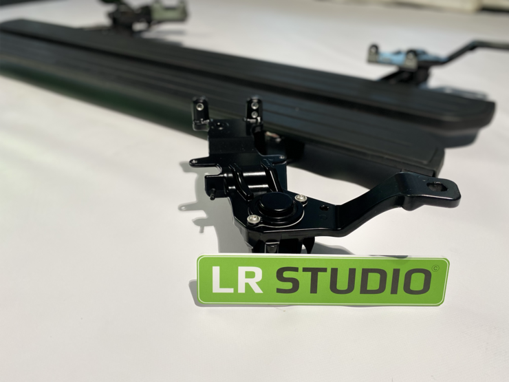 Комплект электропорогов Land Rover Defender L633 2020+
