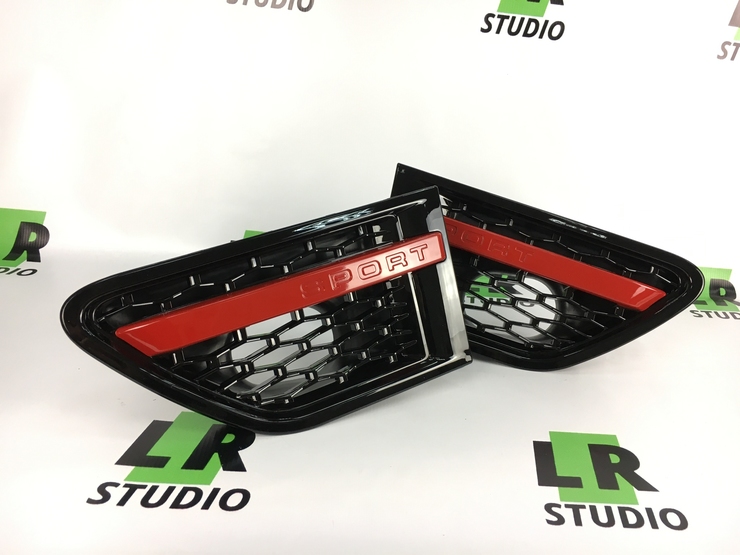 Комплект решеток Range Rover Sport 2010-2012 с красной полосой