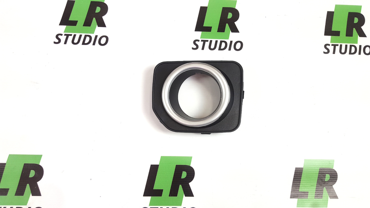 Накладка противотуманной фары ПТФ Land Rover Discovery 4 от 2014 г.в. левая