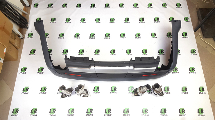 Задний бампер Range Rover Sport Autobiography в сборе с насадками выхлопа 2010-2013
